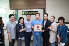 이승훈치과의원, 대정읍 착한가게 동참