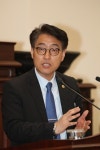 녹지국제병원 개원 허가 취소 요구...즉답 피한 원 지사