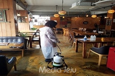 제주 코로나 19 일제 방역 첫 날 다중시설 2만 곳 참여