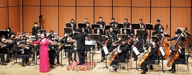 제주4.3과 광주5.18 치유 음악회 열려