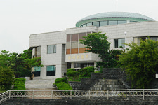 퇴직 공무원들로 채워지는 감사위원회, 개선방안 마련될까