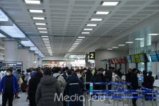 이제주섬공항지점영 | 제주공항, 25일 항공기 38편 추가 투입, 제주 발 묶인 이들 수송