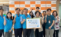 한국수자원공사 제주지역협력본부, 아라종합사회복지관에 추석맞이 온누리상품권 전달