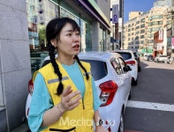 인화초 인근 위험천만한 횡단보도 등굣길 신호등 설치해야