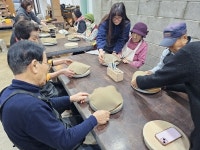 오늘만큼은 흙놀이 하던 동심으로 되돌아갔어요