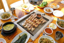 서귀포 중문 흑돼지 맛집 서민흑돼지 12월 겨울 제주도 가볼만한곳 여행코스로 인기