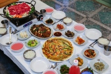 문경새재 손두부 외길 40년! 지역민들이 인정하는 문경 맛집 `임꺽정가든`
