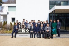자숨서울경기지사 | 김동연 지사, 사회복지인 간담회…"함께 힘 모아 포용과 상생 넘치는 경기도 만들자"