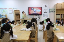 CJ프레시웨이, 경상남도 어린이집서 종이팩 재활용 교육 나서