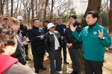 이상일 용인특례시장, 동백1동 행정복지센터 신축 현장 점검…차질없는 공사 진행