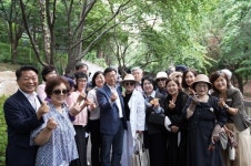 신상진 성남시장, 야탑천 오야소리길 개장식 참석…시민 건강한 삶 지원 더욱 힘쓰겠다