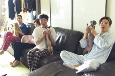 위너, tvN 꽃보다 청춘 출국… 그들의 숙소 속 모습은?