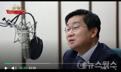 전해철 경기지사 출마 시사 이재명 시장에 인지도 밀리지 않아
