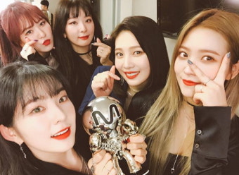 2월 걸그룹 브랜드평판은?… 1위 레드벨벳·2위 트와이스·3위 모모랜드