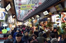 대표 전통시장 20개선정… 외국인관광객 방문 명소로