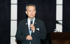 백운규 산업장관 설 명절 에너지 공급 차질 없도록 준비