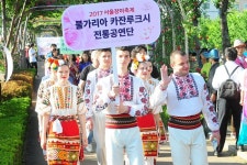 [주말 가볼만한 곳] 오늘 서울 장미축제...올해 서울서 10개 퍼레이드
