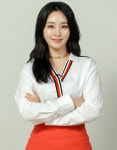 신아영, 새 둥지 찾았다… 디모스트엔터테인먼트와 전속계약 체결