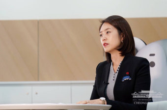 고민정, 심재철 불법수당 주장에 