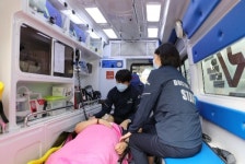 인천시-길병원, 전문의 탑승해 응급환자 후송하는 닥터 카 운영