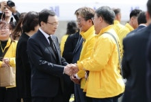 장훈 아이들을 볼 수도, 만질 수도 없는 현실이 지옥