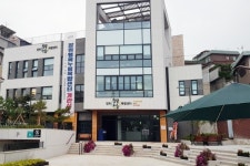 장위행복누림도서관, 플라이북 스크린 서비스 도입