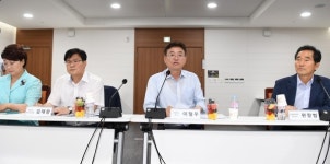 이철우 경북도지사, 경로당 행복도우미 최적안 직접 챙겨