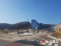 용인제일교회, 글로리센터 잔디주차장 일요일 제외하고 상시 개방