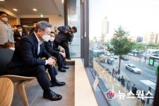 이재명 지사, 사당역 경기버스라운지 현장 방문…48개 대기좌석 확보