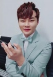 트로트 가수 박서진은 누구? 장구 신동으로 유명…절친 임영웅 따뜻한 동료
