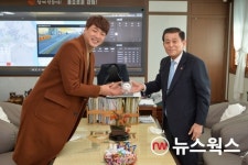 유천호 강화군수, 메이저리거 김광현 선수 격려