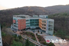 군포시중앙도서관-군포지역서점연합회, 희망도서 바로대출서비스 협약