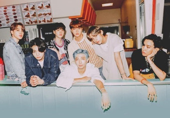 방탄소년단 '다이너마이트' M/V 7억뷰 돌파… DNA·작은 것들을 위한 시·페이크 러브 이어 6번째