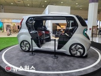 LG전자 커넥티드카 타보니…차 안이 작은 거실로 변모