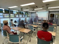 서울시 백신 접종 받은 어르신, 경로당·복지관 놀러 오세요