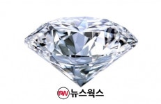 9억 요트에 2.03캐럿 다이아…편의점 업계 추석 선물 키워드 초럭셔리