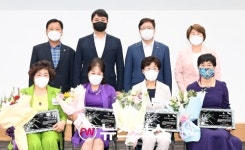 제17회 수원시 여성상, 김명란·유인숙·김옥환·박춘자 씨 수상