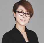 견고한 유리천장 깼다…이영희, 삼성전자 첫 여성 사장 올라