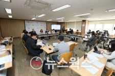 [경기교육소식] 교원 미래교육 전문성 강화·탄소중립 실현 환경교육·경기평생교육학습관 가족 독서체험 프로그램