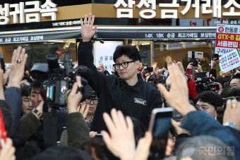 '김경율 불출마' 대통령실 요구 질문에…한동훈 