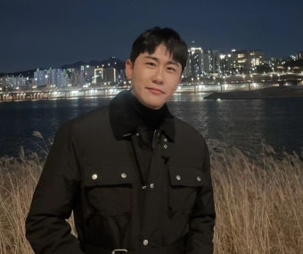 영탁, '영탁 막걸리' 제조사와 상표권 분쟁 2심 승소