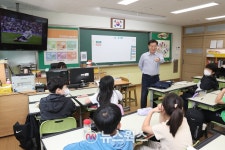 박승원 광명시장, 스승의 날 맞아 일일 명예교사 활동