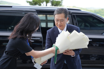 윤영빈 우주항공청장 첫 출근…인사 발령도
