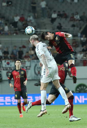 FC서울, '음주운전' 황현수, 계약 해지…축구 연맹, 60일 경기 정지