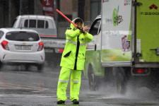 시간 당 최대 100㎜…수도권 올해 첫 호우 긴급재난문자