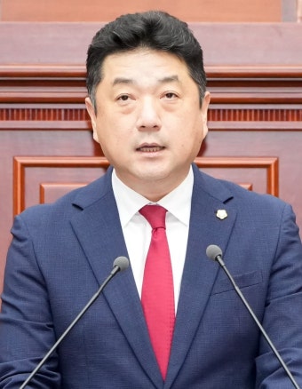 경주시장, 지오디에 했던 발언에 사과하다.