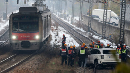 금천구청역서 1호선 지하철-승용차 충돌…일부 열차 지연 운행
