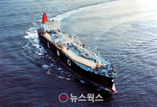 한화오션, 세계 최초 200번째 LNG운반선 인도…초격차 기술력 입증
