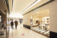 신세계百 본점, 12년 만에 최대 규모 리뉴얼…명품+맛집 내세운다