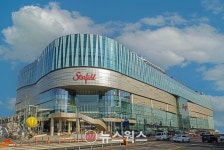 신한카드, 스타필드 이용시 10% 할인…스타필드 신한카드 출시
